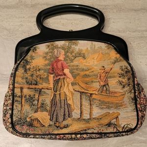 Beautiful, vintage la marquise tapestry handbag